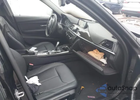 2015 BMW 328I z USA, uszkodzony, nr VIN WBA3A5C5XFF608383